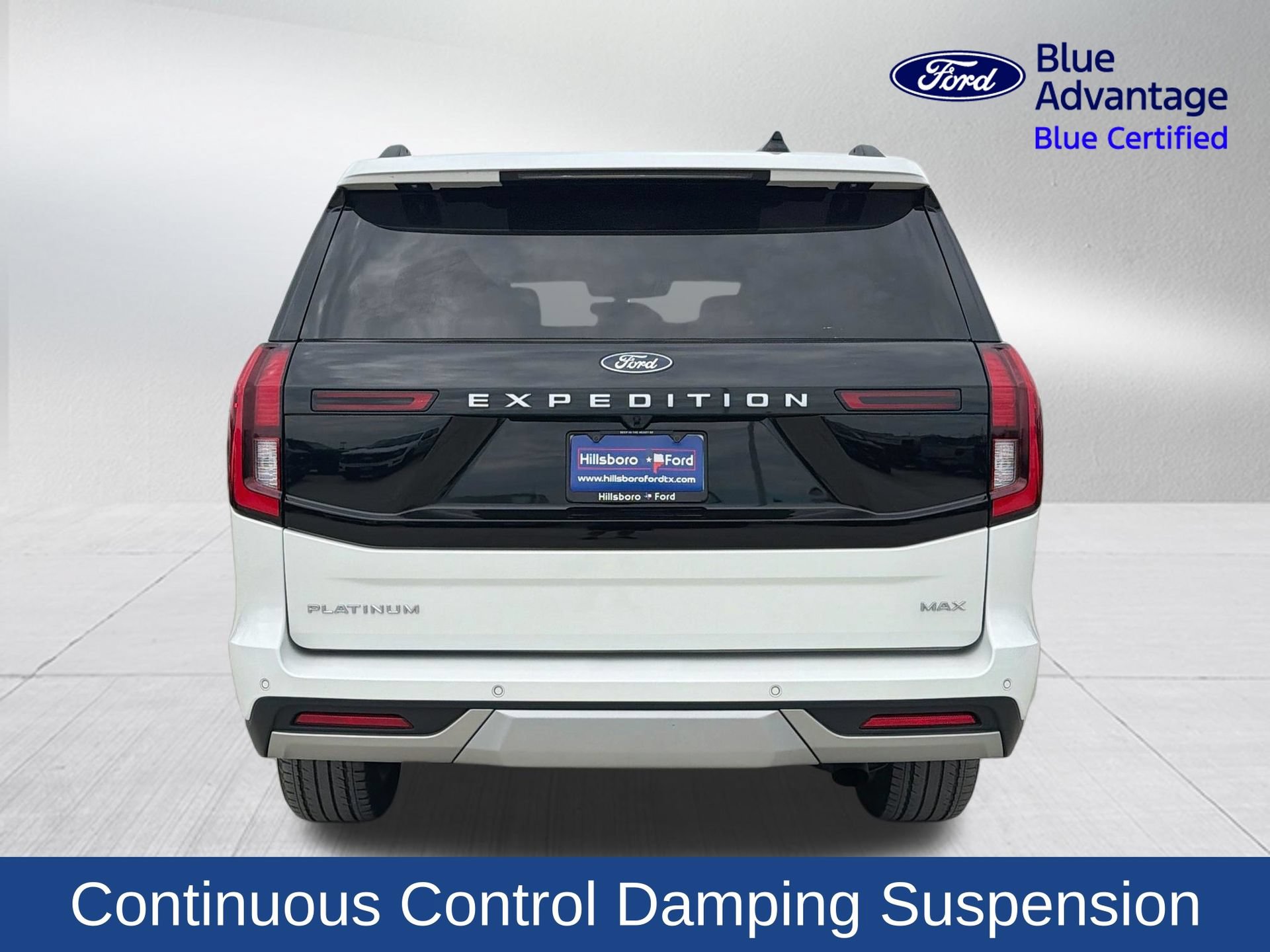 Certified 2025 Ford Expedition Max Platinum w/ Driver's Package AWD/4WD image 8