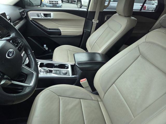 Certified 2020 Ford Explorer Limited AWD/4WD image 10