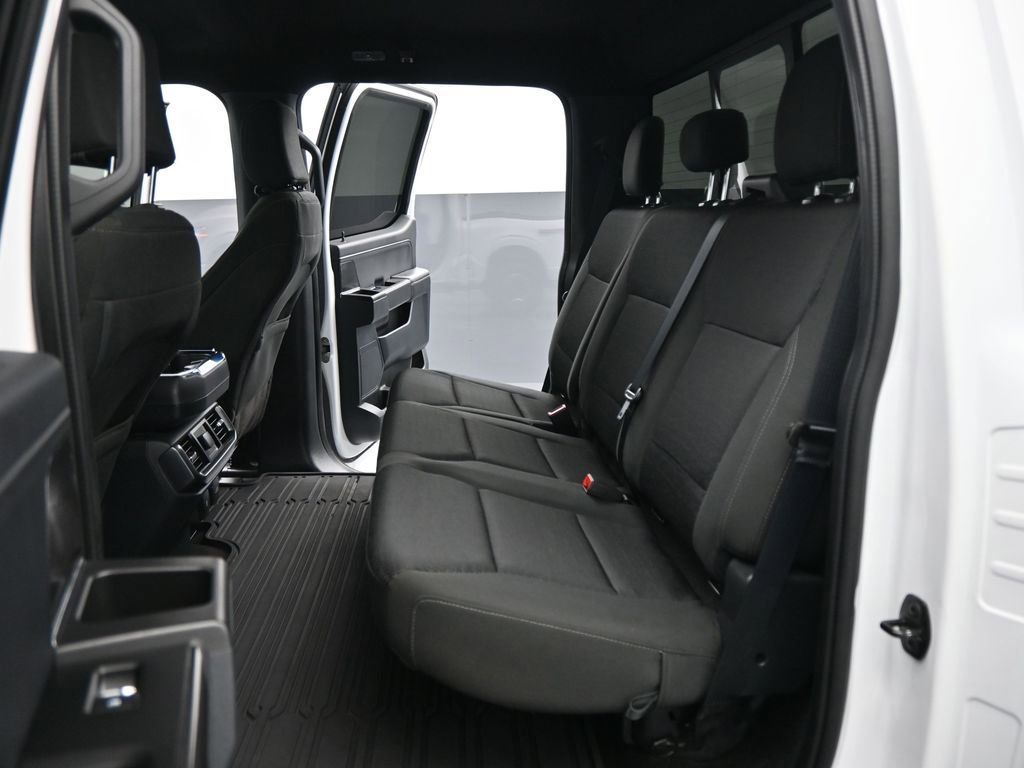 Certified 2022 Ford F150 XLT w/ Equipment Group 302A High image 20