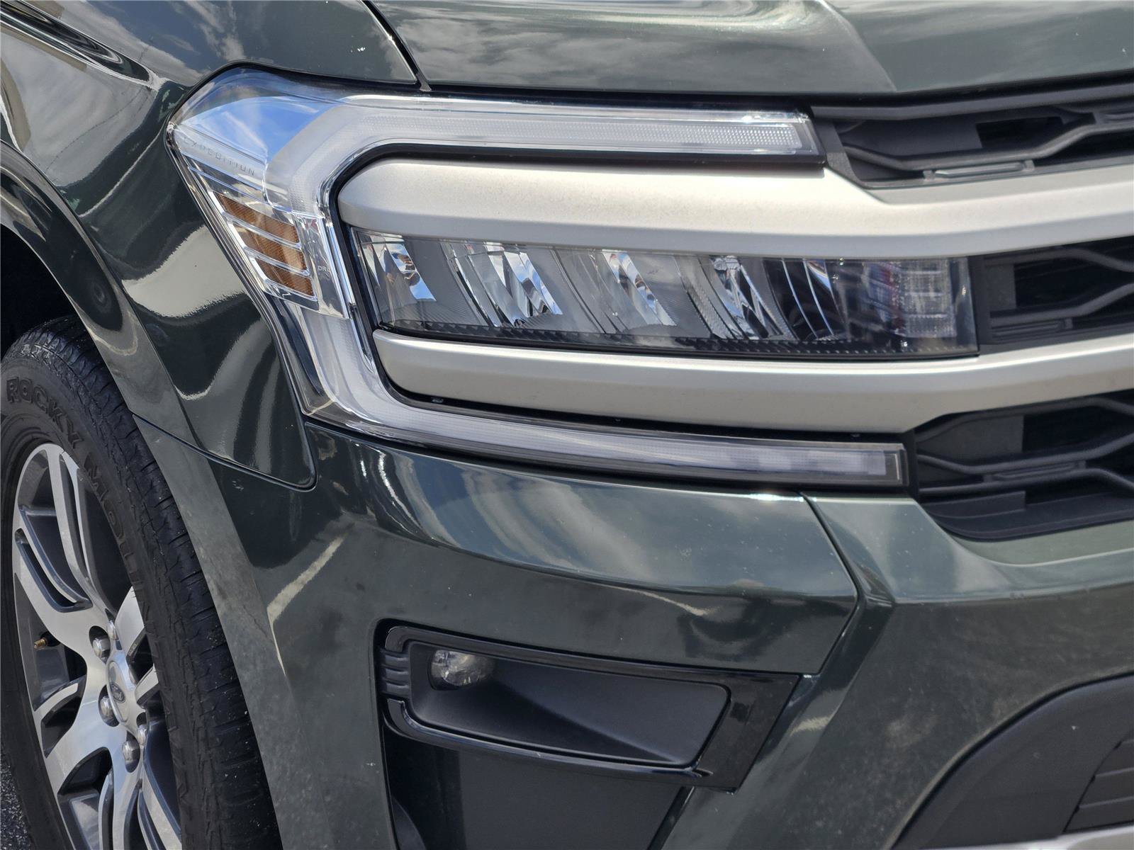 Certified 2023 Ford Expedition XLT RWD image 10