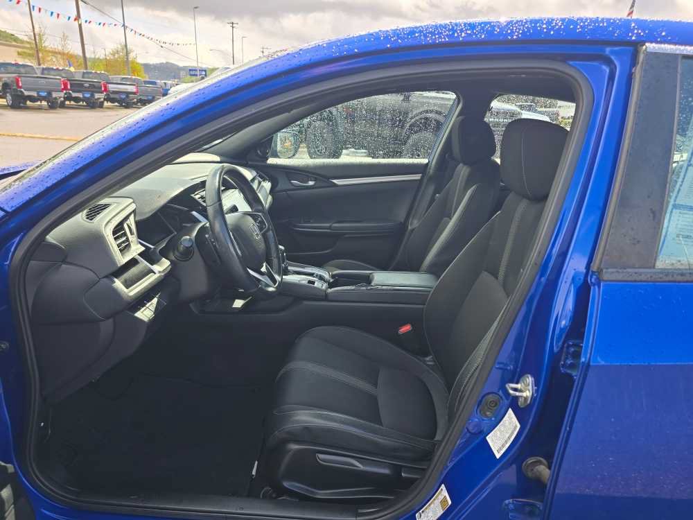Used 2019 Honda Civic Sport image 9