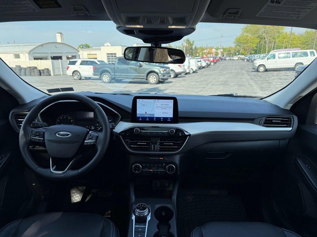 Certified 2022 Ford Escape SEL w/ Class II Trailer Tow Package AWD/4WD image 14