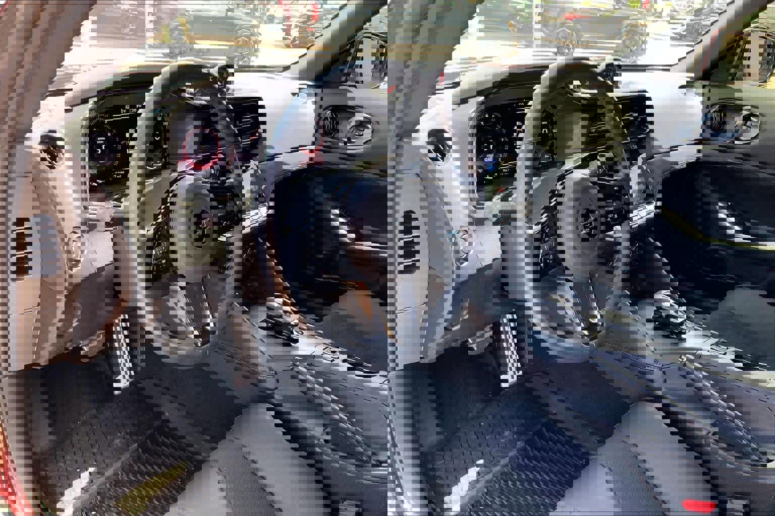 Used 2024 Nissan Z Performance w/ Floor Mat Package RWD image 18