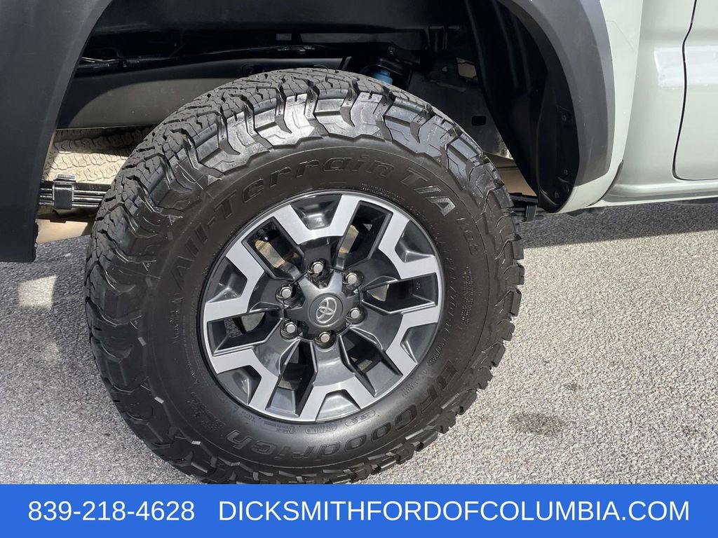 Used 2022 Toyota Tacoma TRD Off-Road image 7