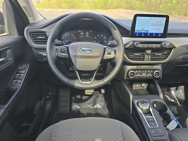 Certified 2021 Ford Escape SE w/ SE Sport Appearance Package AWD/4WD image 11