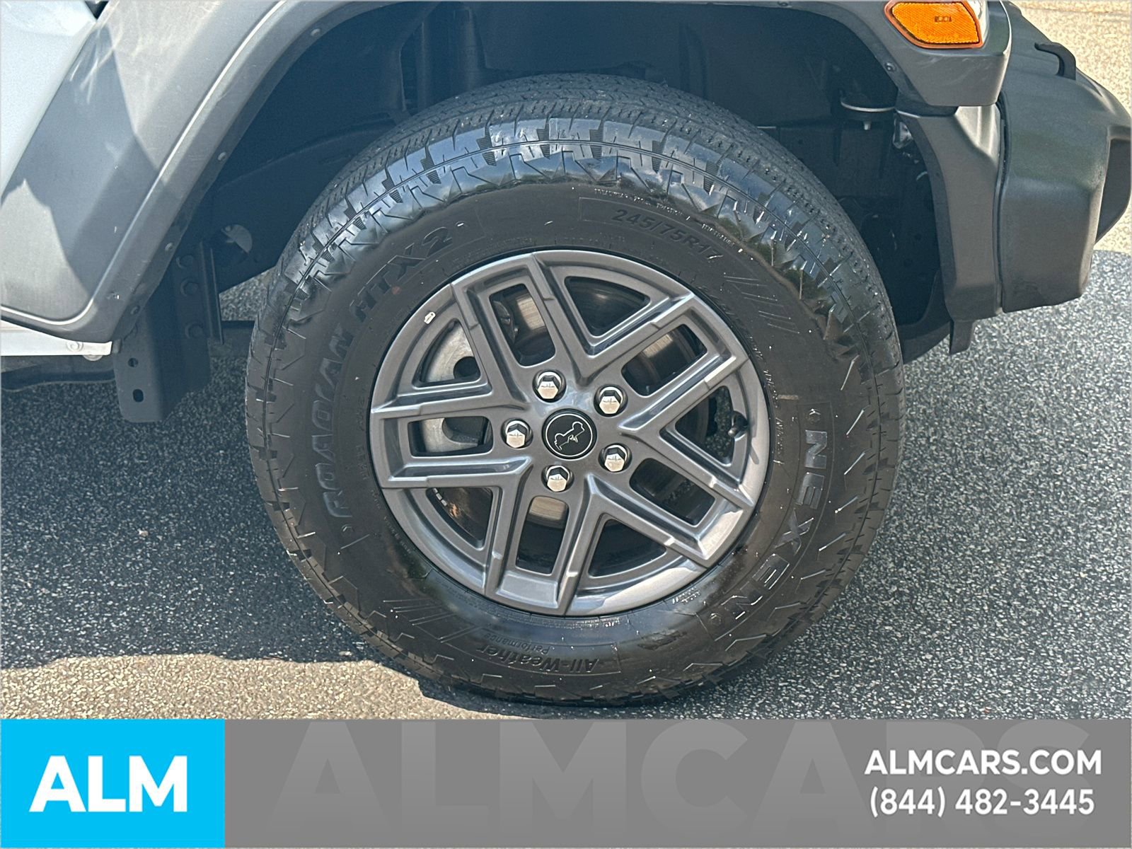 Used 2025 Jeep Wrangler Unlimited Sport AWD/4WD image 14