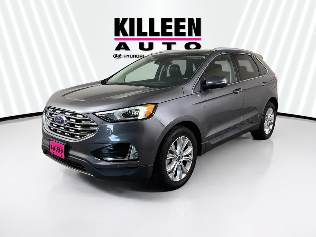 Certified 2022 Ford Edge Titanium AWD/4WD image 3