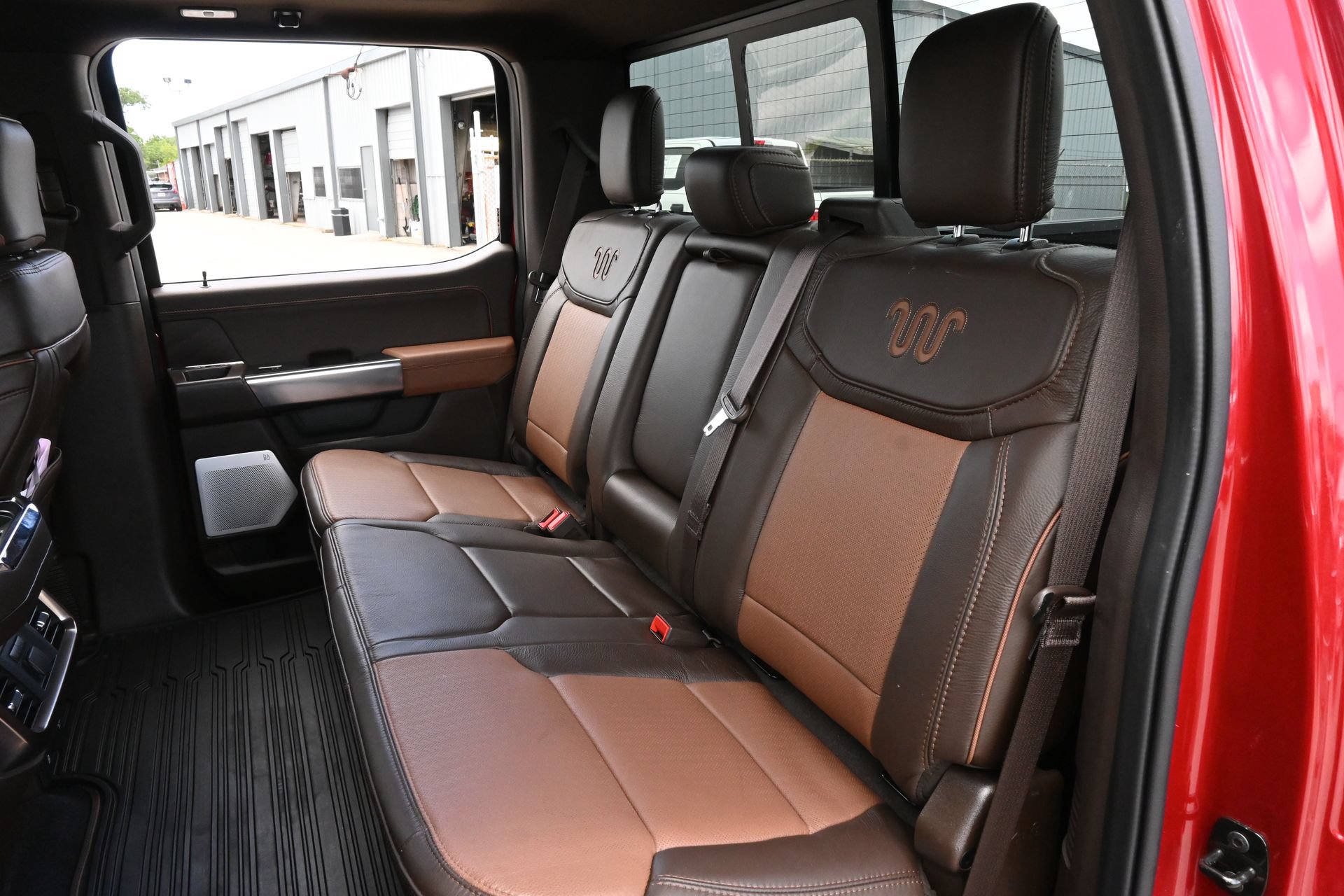 Certified 2025 Ford F150 King Ranch AWD/4WD image 19