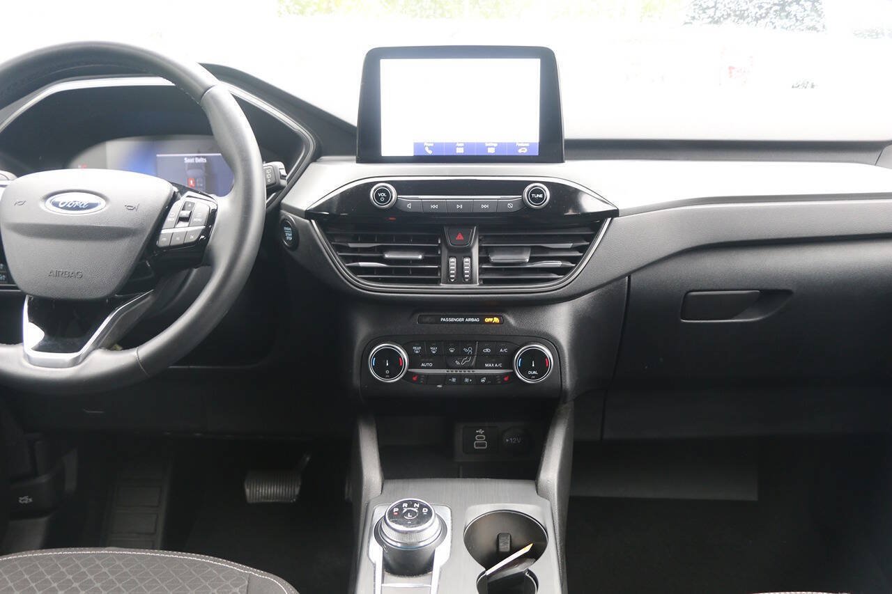 Certified 2024 Ford Escape Active AWD/4WD image 21