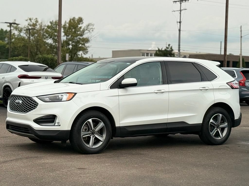 Certified 2024 Ford Edge SEL w/ Convenience Package AWD/4WD image 36
