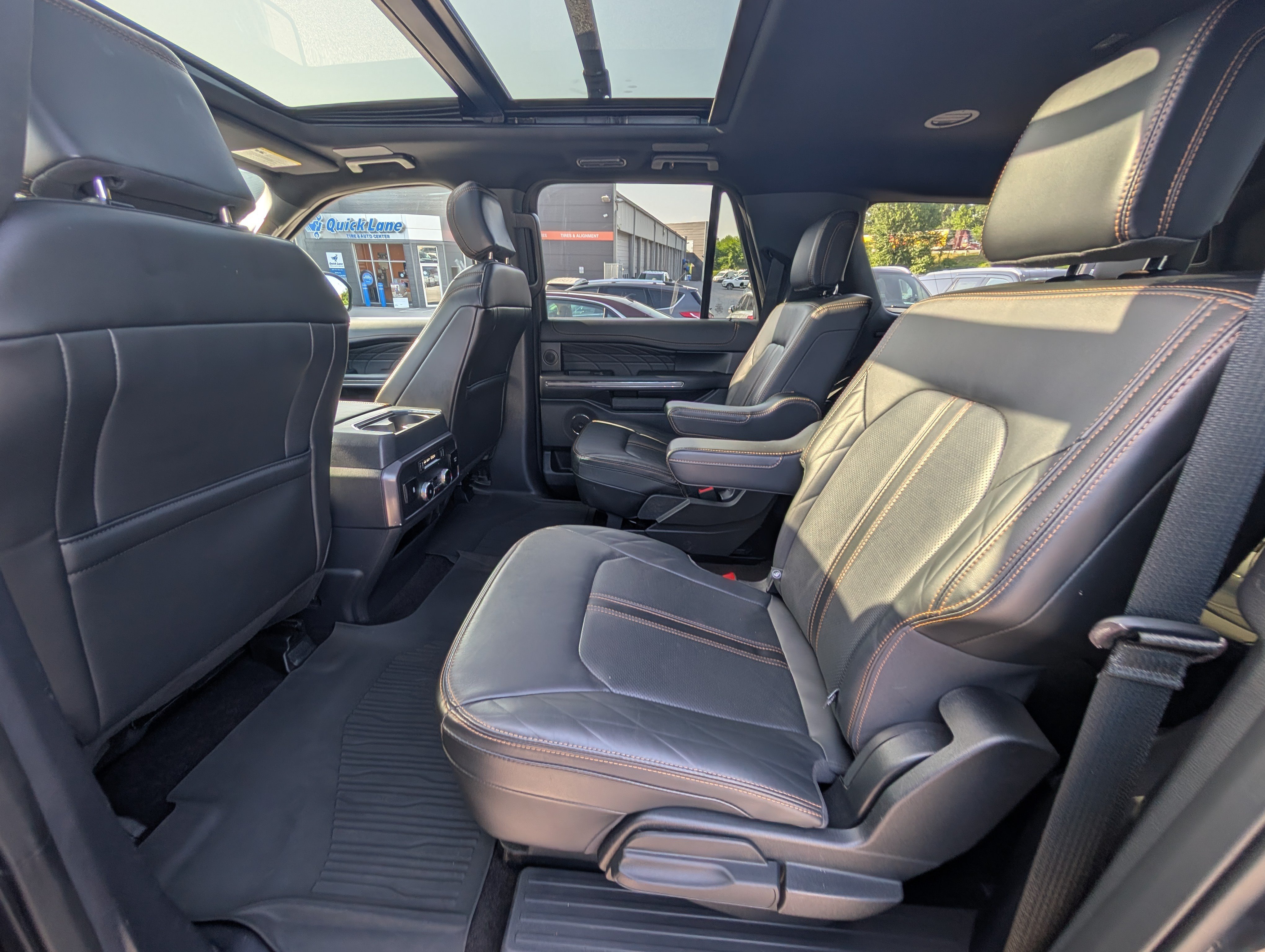 Certified 2022 Ford Expedition Max Platinum AWD/4WD image 18