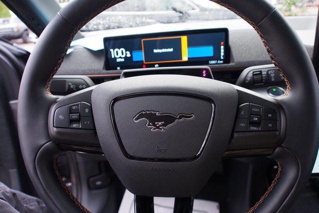 Certified 2023 Ford Mustang Mach-E GT image 22