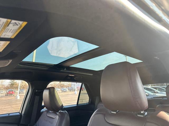 Certified 2023 Ford Explorer Platinum w/ Technology Package image 26