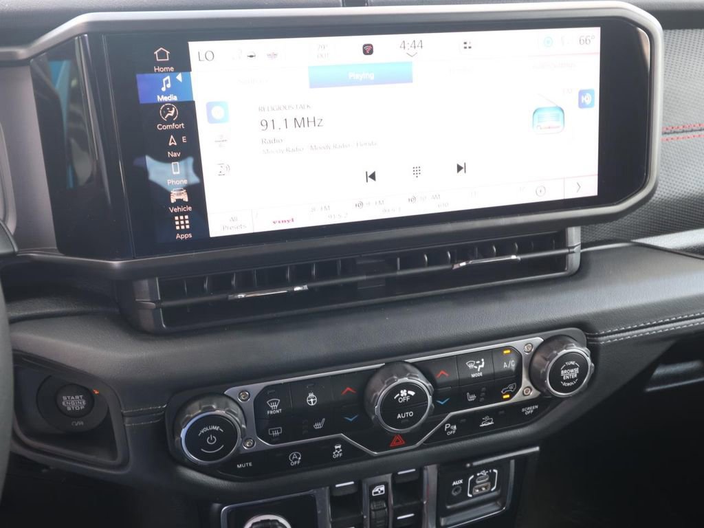 Used 2024 Jeep Wrangler Unlimited Rubicon image 21