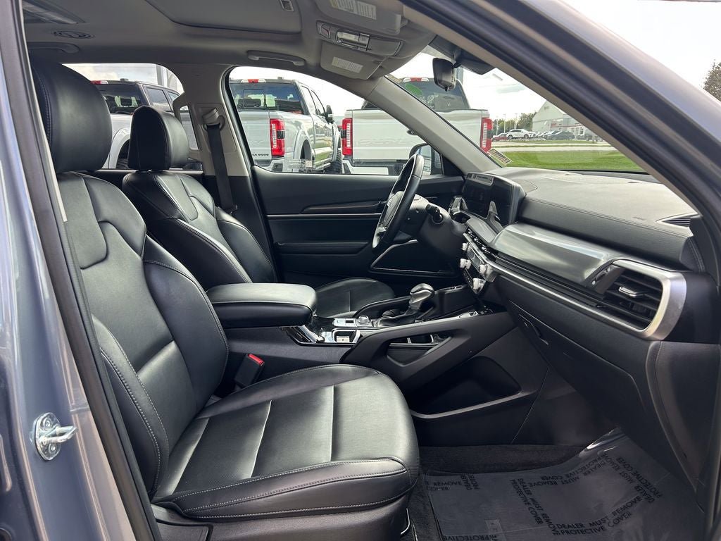 Used 2025 Kia Telluride S AWD/4WD image 22