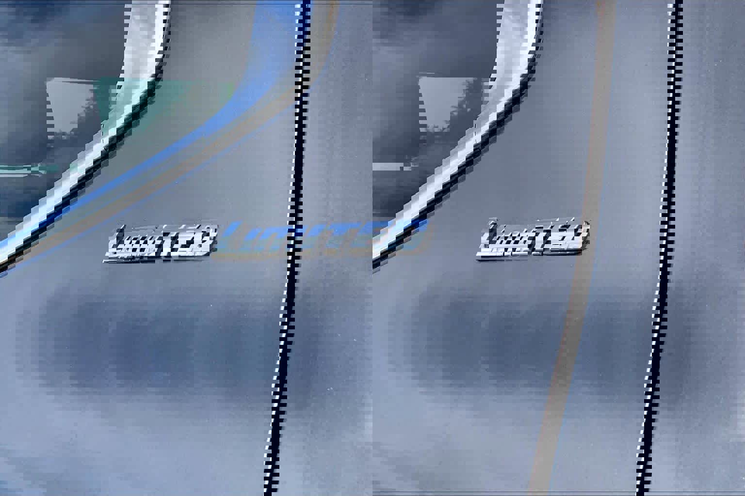 Used 2025 Toyota Tundra Limited w/ Power Package image 12