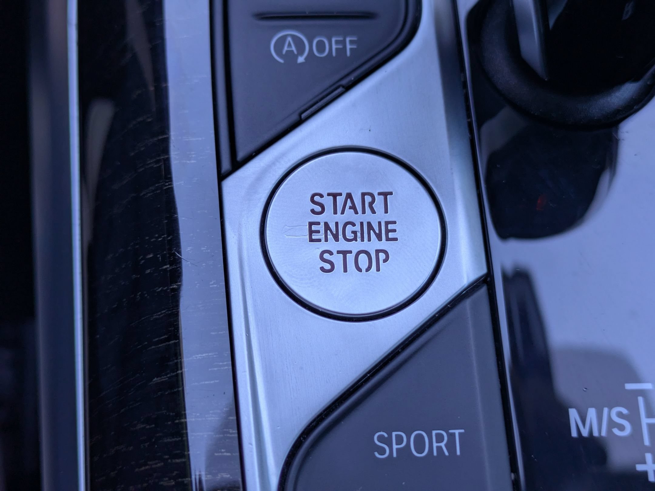 Used 2021 BMW 330i Sedan w/ Premium Package RWD image 23