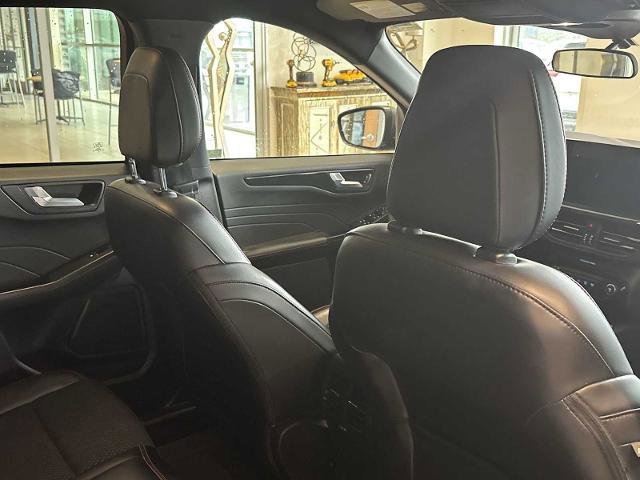 Certified 2023 Ford Escape ST-Line w/ Tech Pack #1 image 26