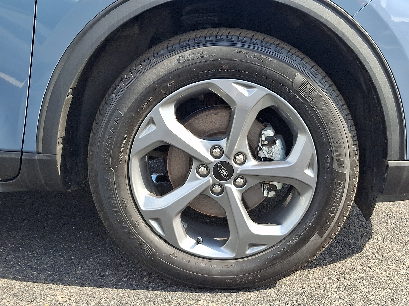 Certified 2025 Ford Escape ST-Line Select AWD/4WD image 9