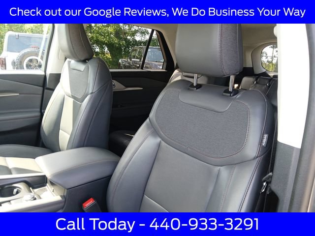 Certified 2025 Ford Explorer Active w/ Active Comfort Package AWD/4WD image 20