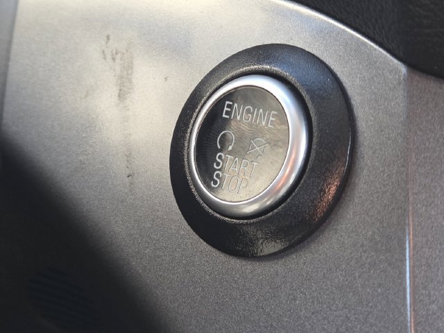 Certified 2019 Ford Escape SE FWD image 13