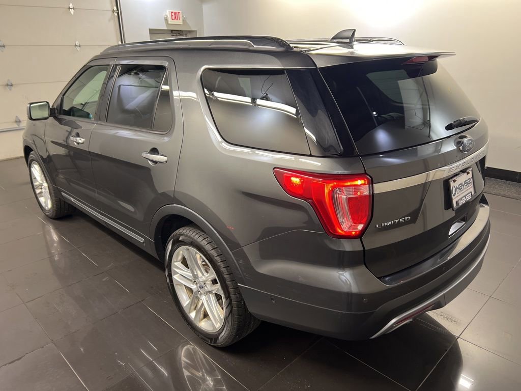 Certified 2017 Ford Explorer Limited w/ Equipment Group 301A image 2