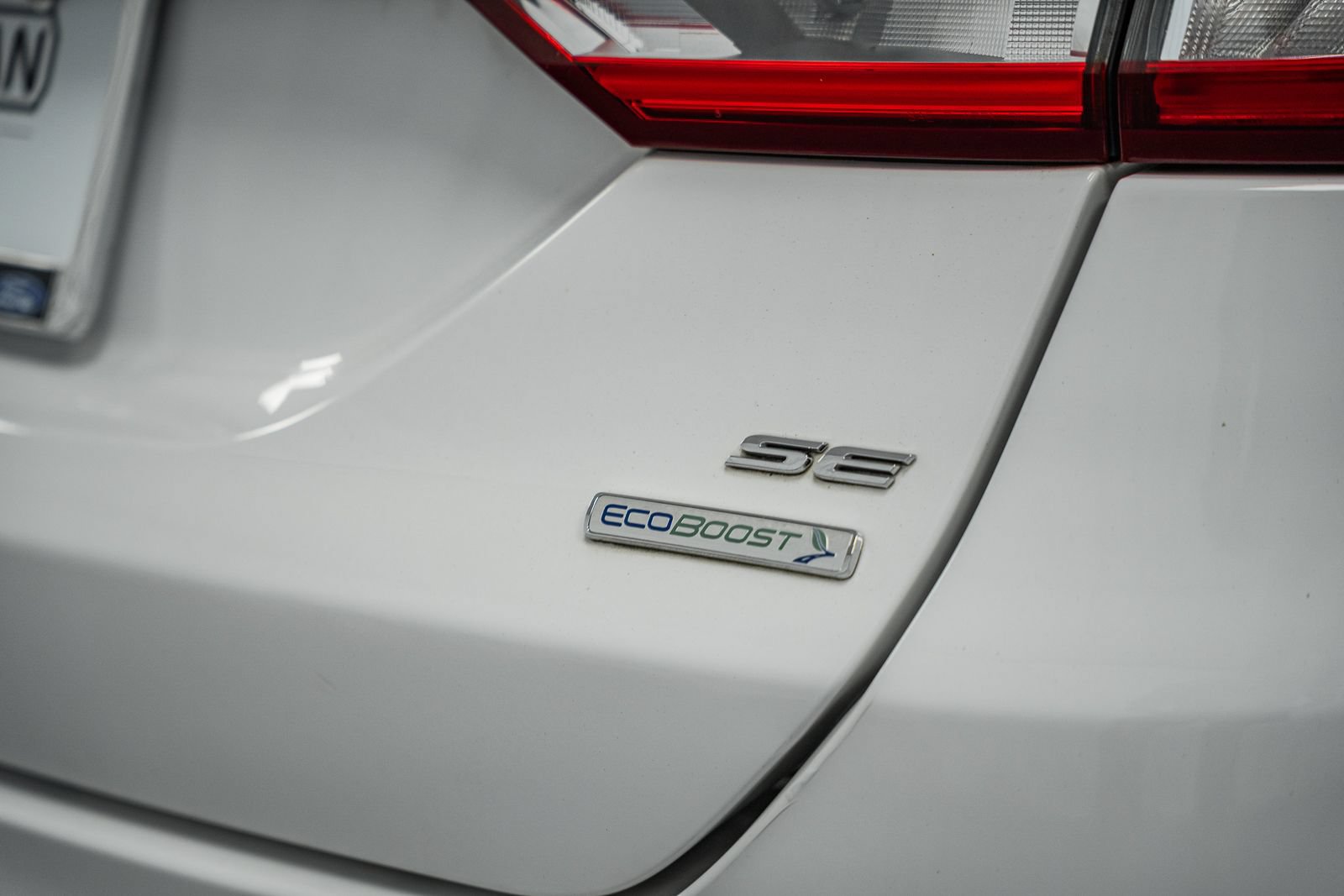 Certified 2017 Ford Fusion SE FWD image 9