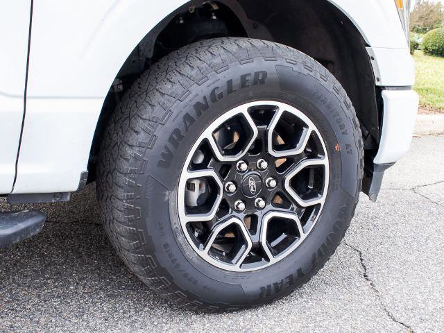 Certified 2022 Ford F150 XLT w/ Equipment Group 302A High image 8