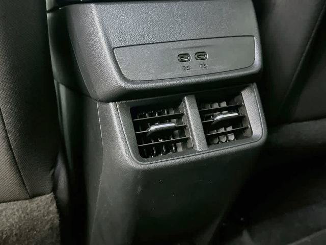 Used 2025 GMC Terrain Elevation AWD/4WD image 13