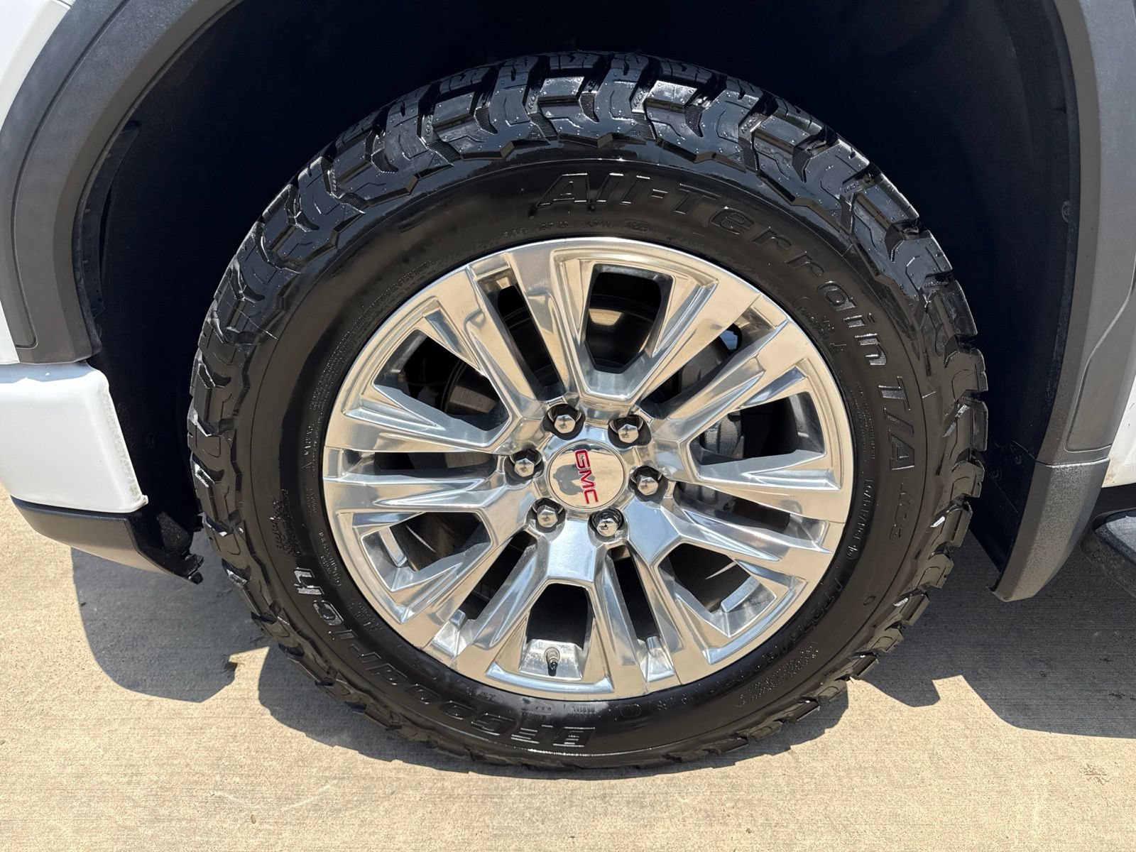 Used 2023 GMC Sierra 1500 Denali RWD image 40