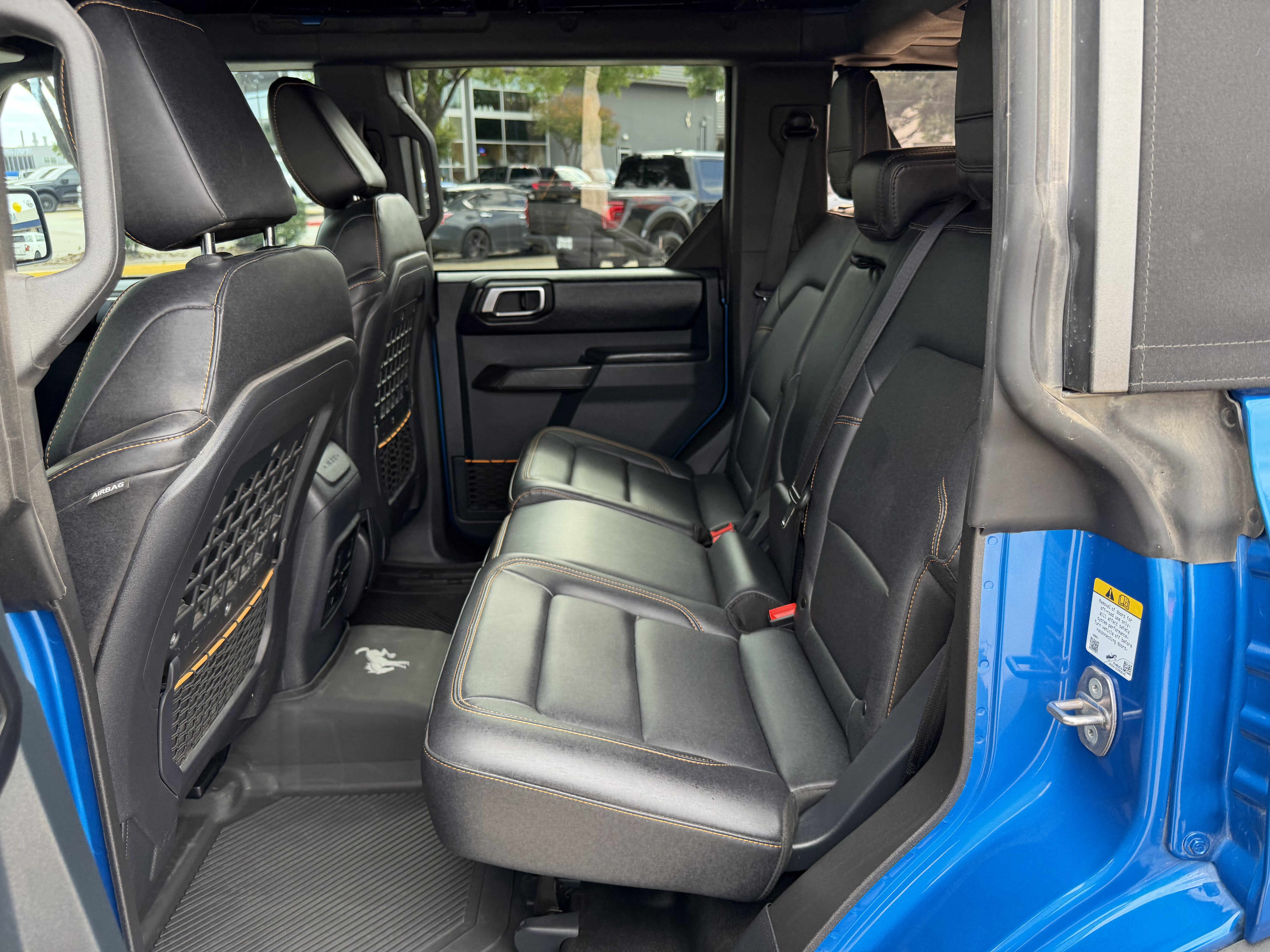 Certified 2024 Ford Bronco Badlands w/ Sasquatch Package AWD/4WD image 12