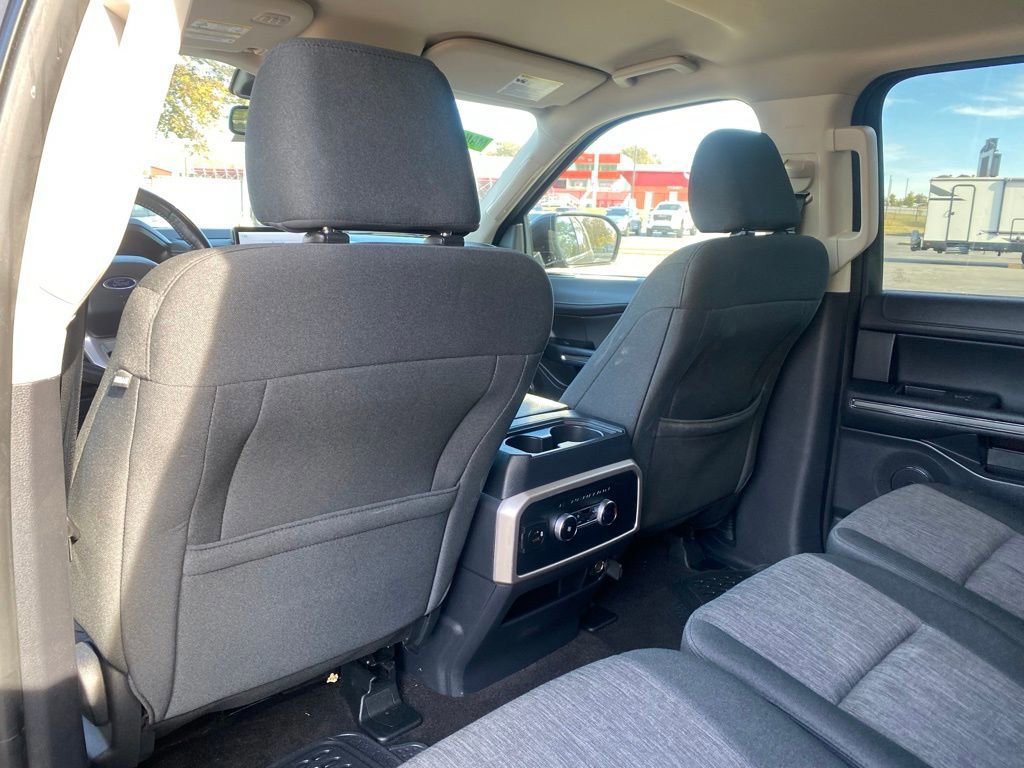 Certified 2022 Ford Expedition XLT image 30