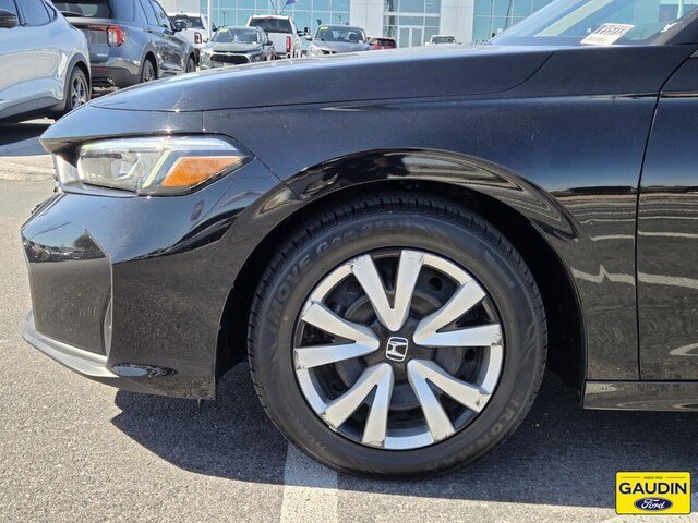 Used 2025 Honda Civic LX image 10