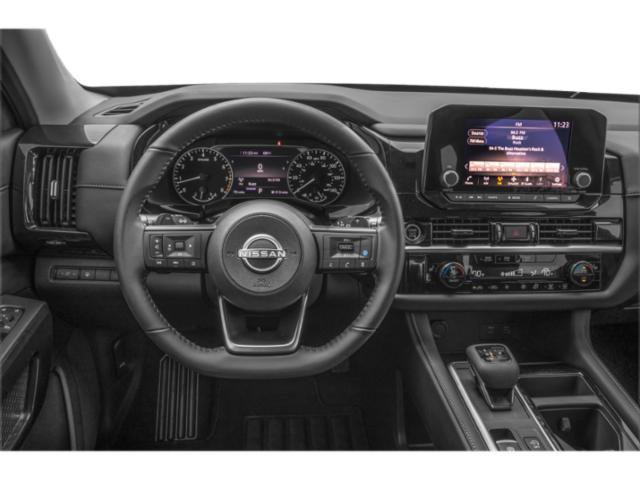 Used 2025 Nissan Pathfinder SV AWD/4WD image 10