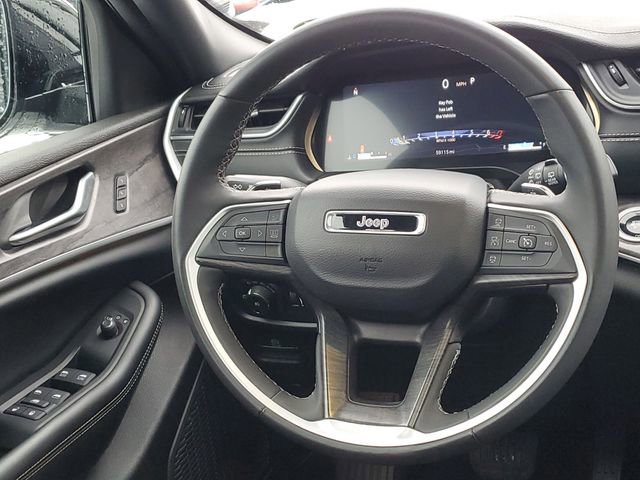 Used 2024 Jeep Grand Cherokee L Limited w/ Luxury Tech Group II image 30