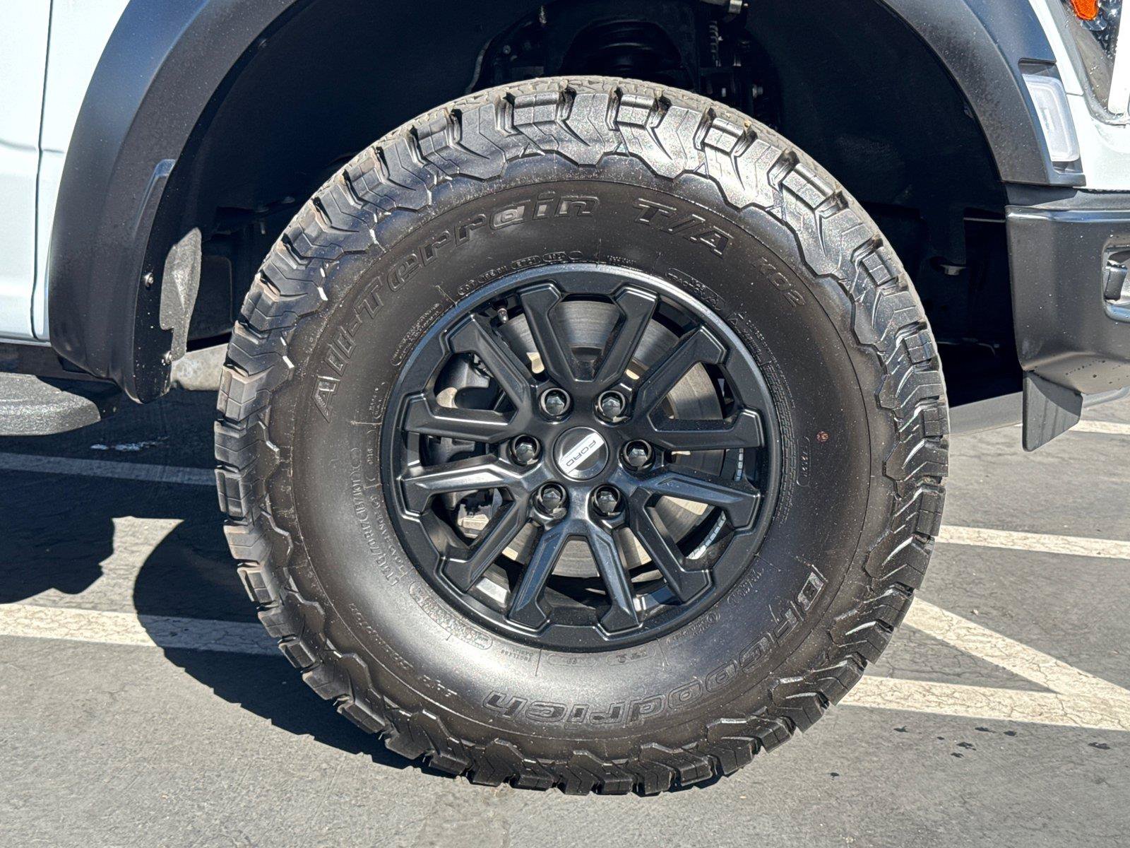 Certified 2025 Ford F150 Raptor AWD/4WD image 6