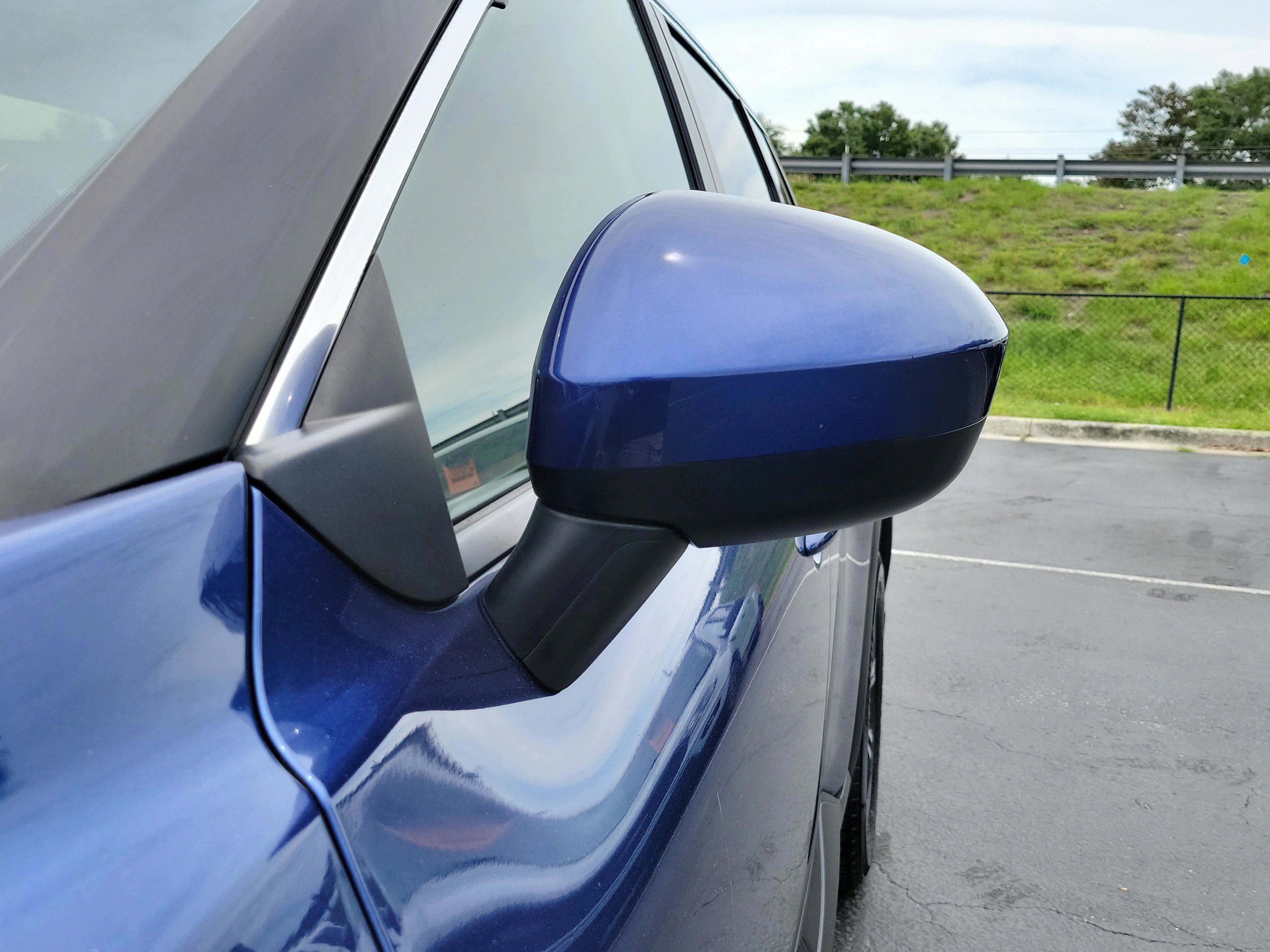 Used 2023 Nissan Rogue SV FWD image 4