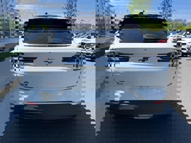 Certified 2025 Ford Mustang Mach-E Premium image 4
