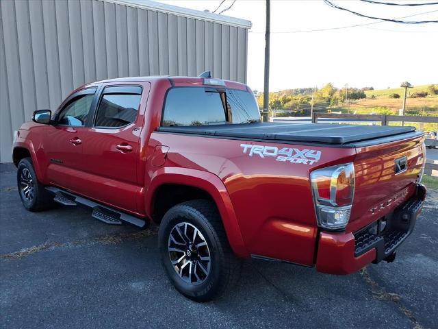 Used 2021 Toyota Tacoma TRD Sport AWD/4WD image 2
