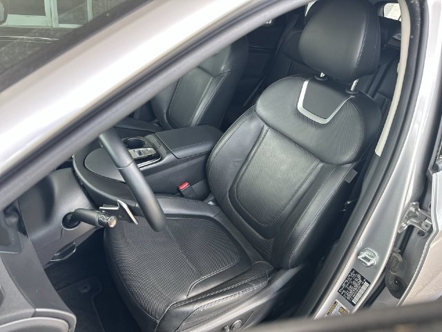 Used 2024 Hyundai Tucson Limited AWD/4WD image 12