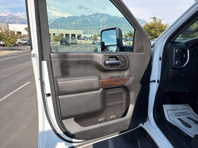 Used 2020 GMC Sierra 3500 SLT w/ SLT Convenience Package AWD/4WD image 20