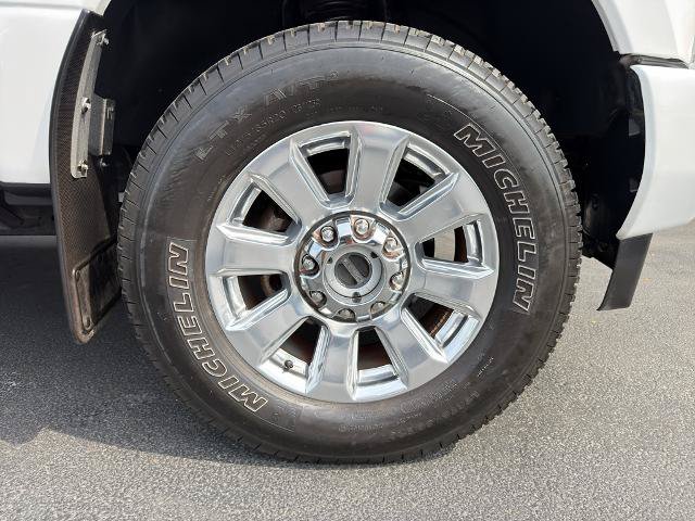 Certified 2017 Ford F350 Platinum w/ Platinum Ultimate Package AWD/4WD image 6