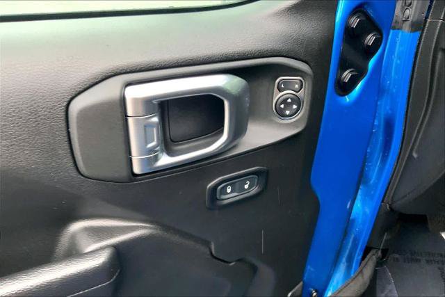 Used 2023 Jeep Wrangler Unlimited Sport AWD/4WD image 36