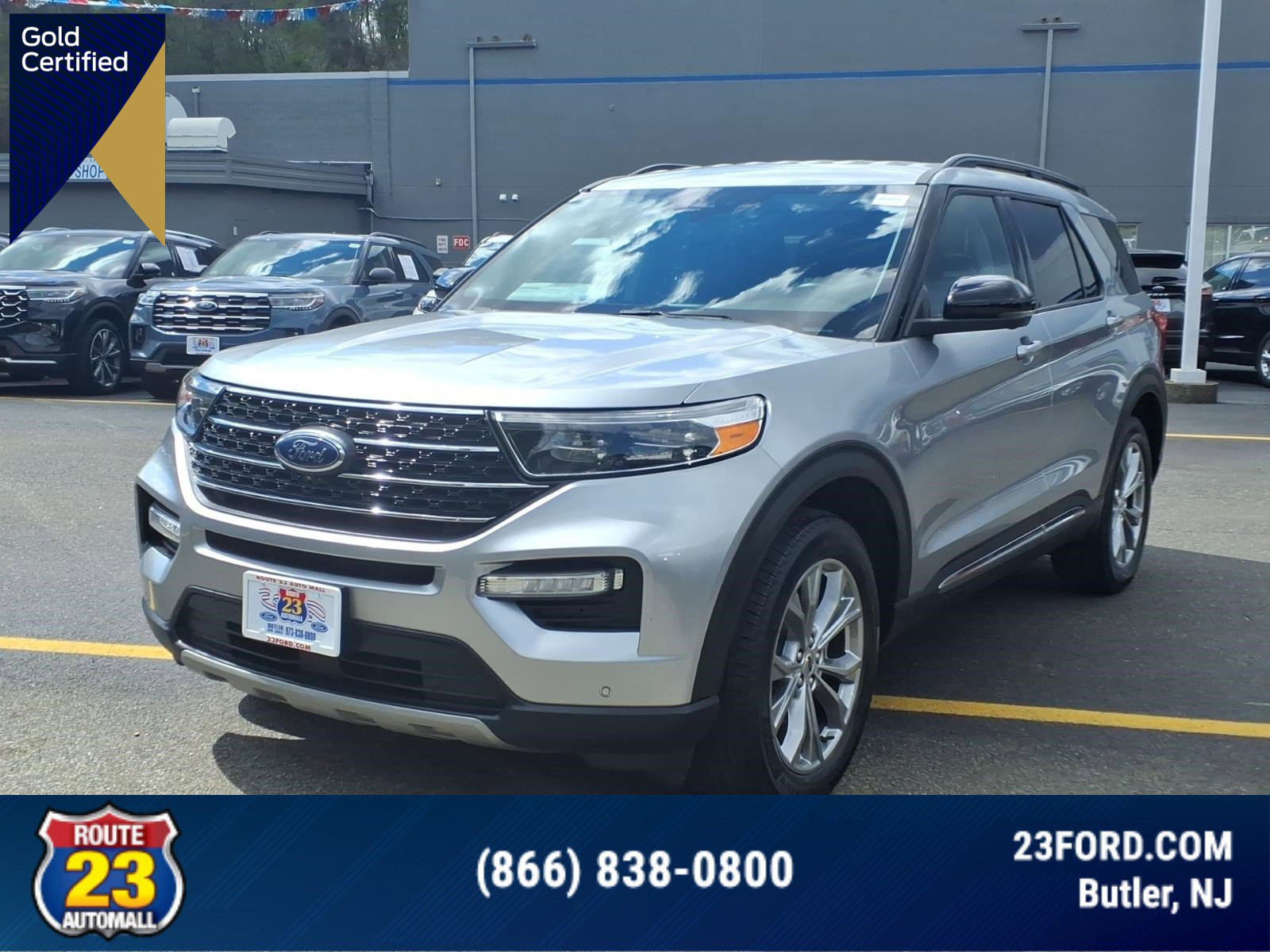 Certified 2023 Ford Explorer XLT w/ Equipment Group 202A