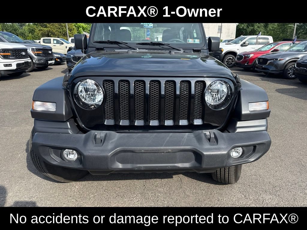Used 2022 Jeep Wrangler Sport AWD/4WD image 2