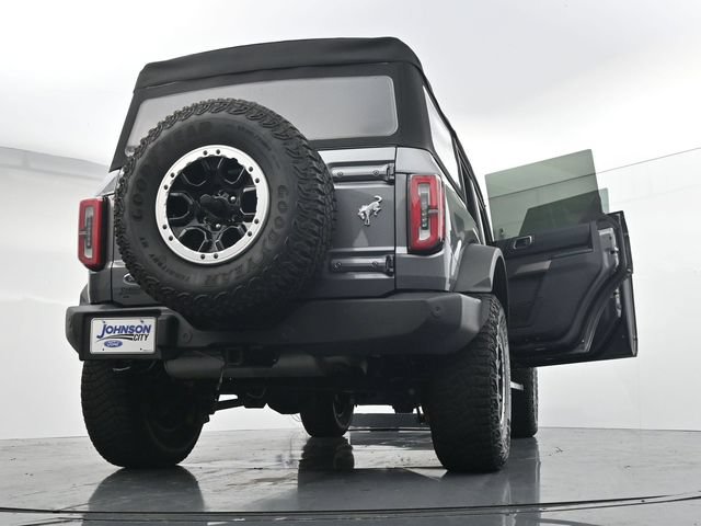 Certified 2023 Ford Bronco Outer Banks w/ Sasquatch Package AWD/4WD image 40