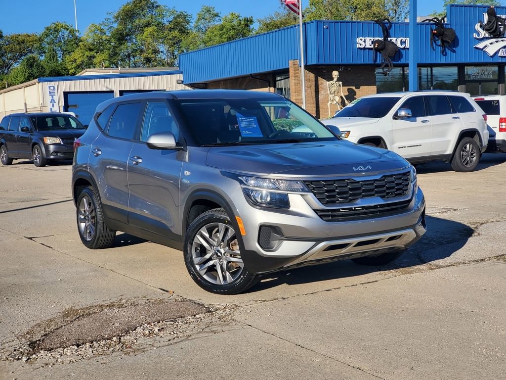 Used 2023 Kia Seltos LX