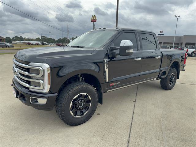 Certified 2025 Ford F250 Platinum w/ Platinum Plus Package AWD/4WD image 1