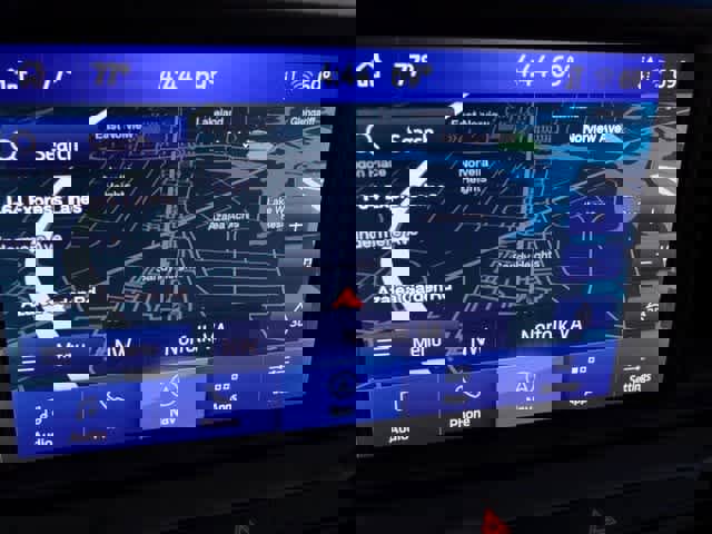 Certified 2024 Ford Maverick Lariat w/ 4K Tow Package image 21