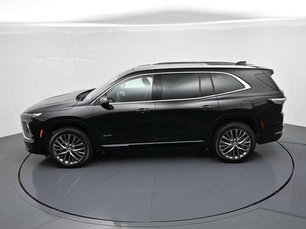 Used 2026 Buick Enclave Avenir w/ Super Cruise Package AWD/4WD image 18